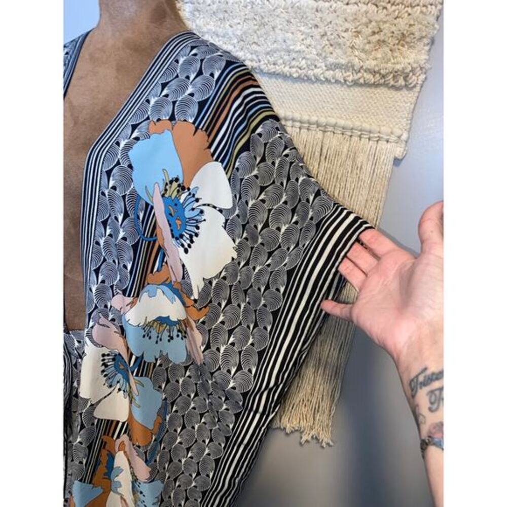 Max Studio London 2 Piece Set M Boho Kimono & Pants Floral Geometric Pockets EUC